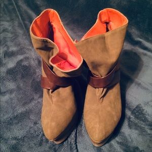 Cute wedges